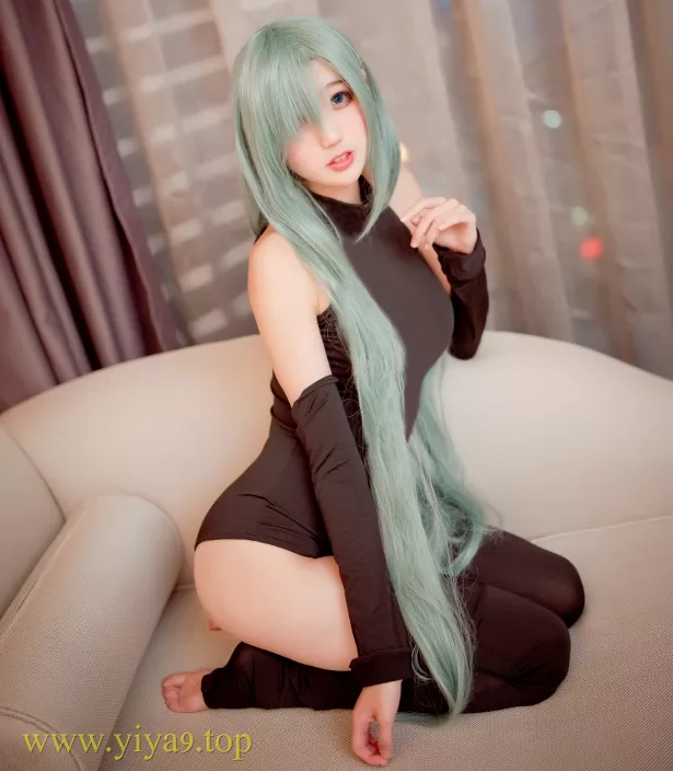 周叽是可爱兔兔 - cosplay合集[已更新至39期]~[1103P+14V - 10.6G]