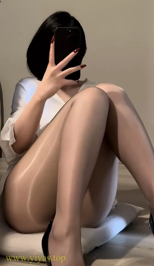 保守的二舅妈 - 微密圈合集[已更新至18期]~[289P+5V - 0.4G]