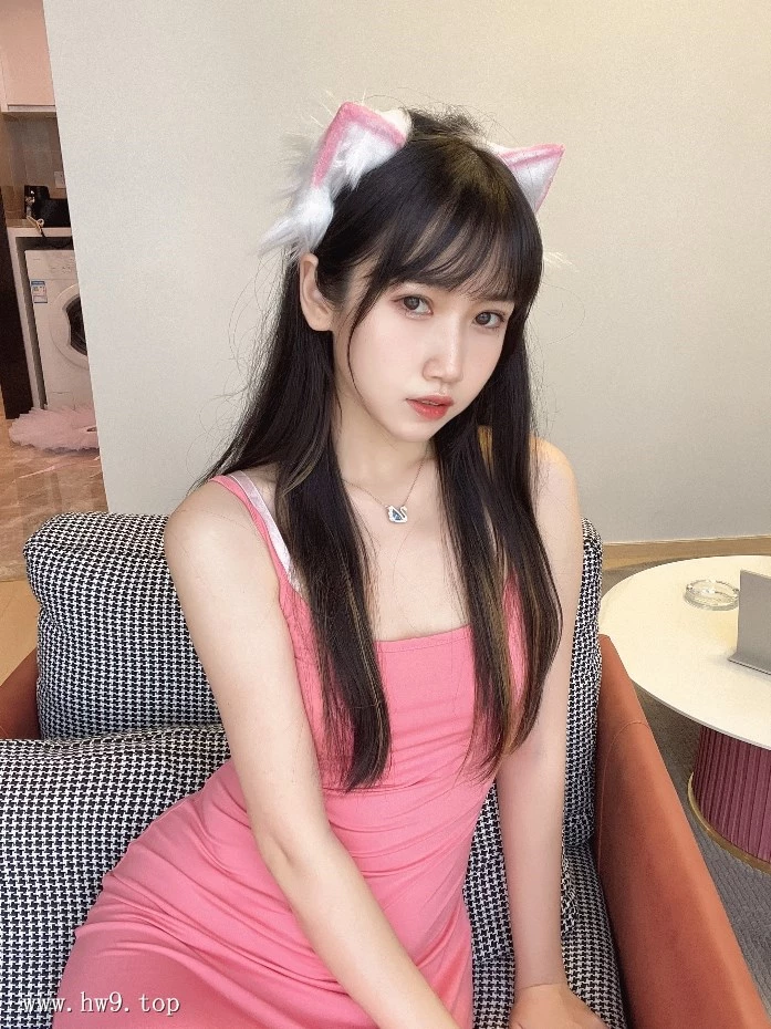 不呆猫丨COS合集[已更63期]~[2948P+54V - 31.3G]