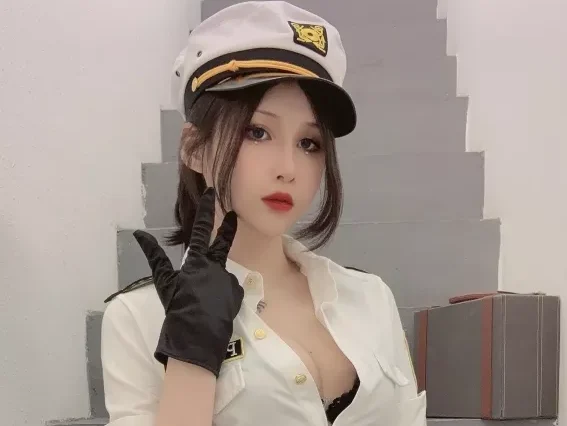 Vams子 – cosplay合集[已更新至11期]~[375P+2V – 5.7G]