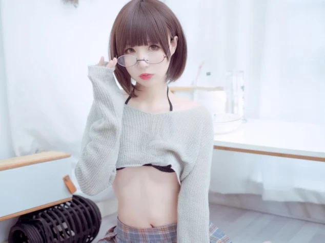 南鸽丨COS合集[已更4期]~[126P+4V – 1.5G]