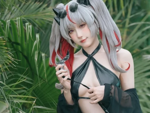 阿包也是兔娘丨COS合集[已更105期]~[2854P+2V – 38.7G]